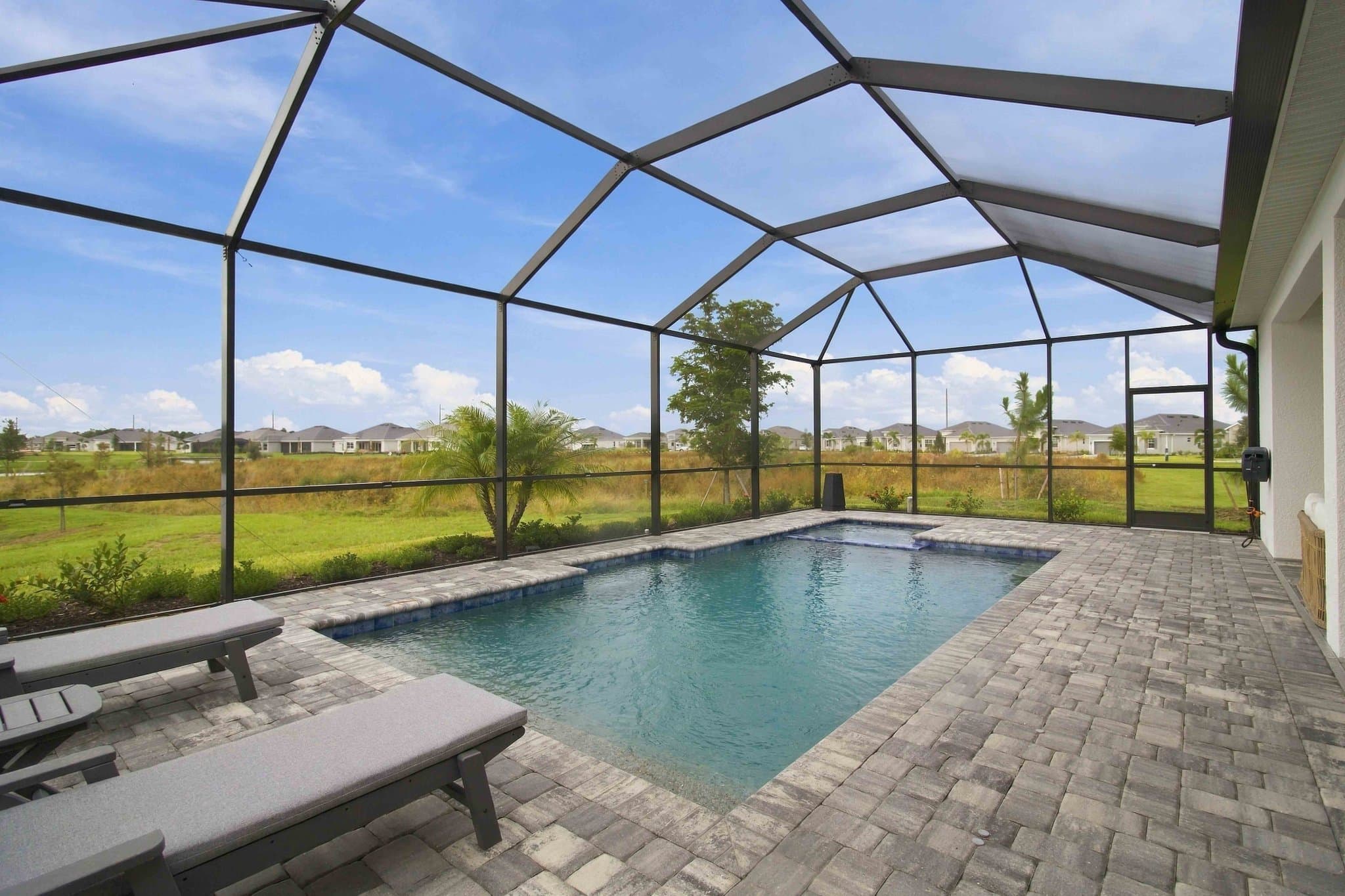 Bradenton House: 19104 Cherrystone Way