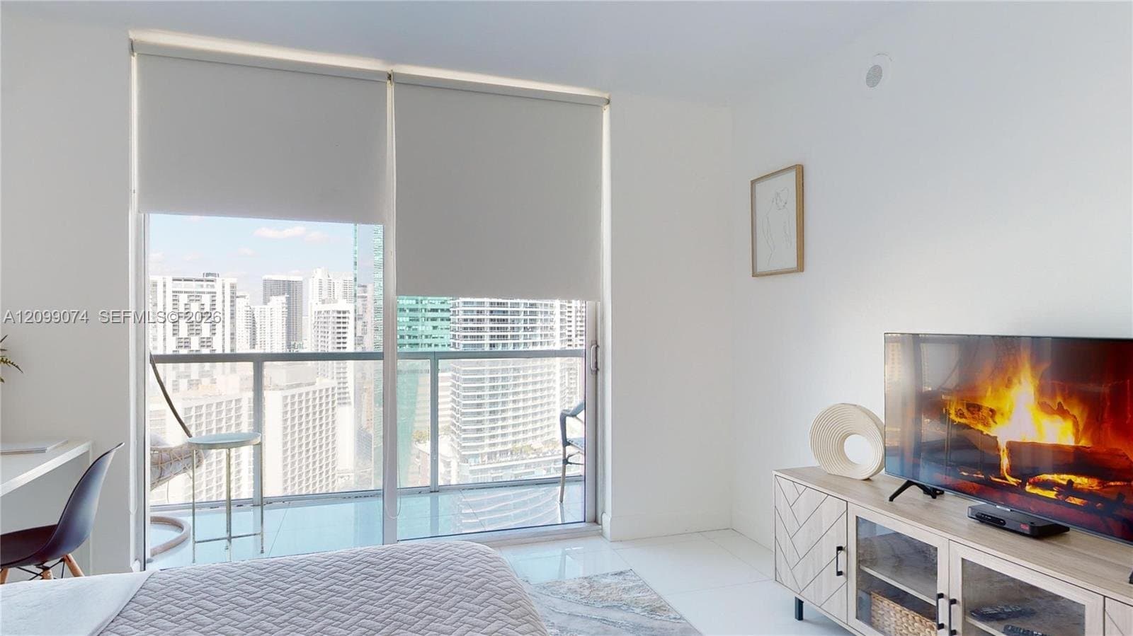 Miami Condo: 500 Brickell Ave