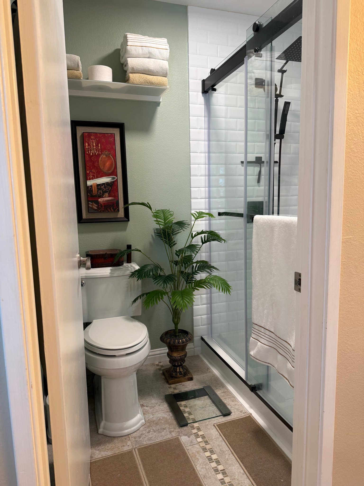 Novato Townhome: 10 Park Crest Ct