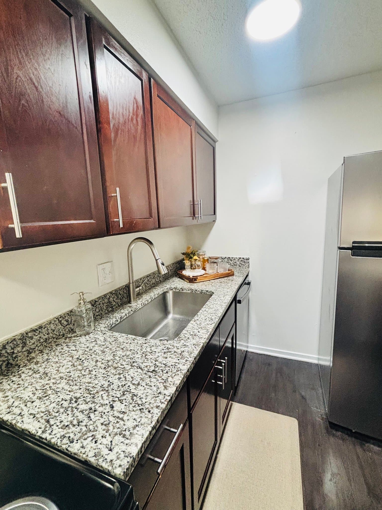 Baton Rouge Apartment: 2080 Lobdell Blvd