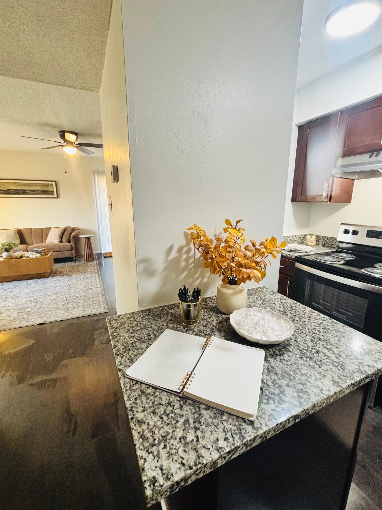 Baton Rouge Apartment: 2080 Lobdell Blvd