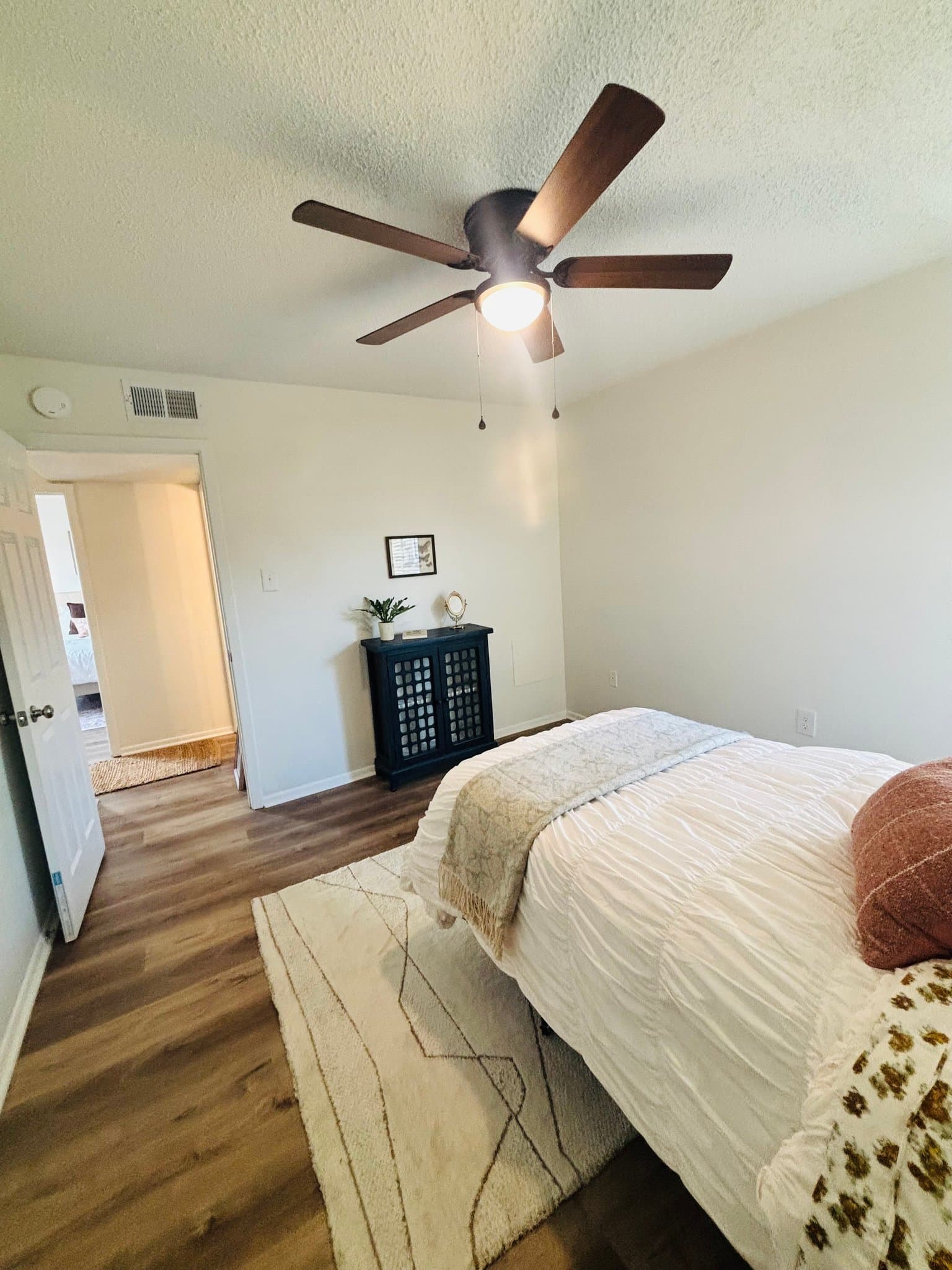 Baton Rouge Apartment: 2080 Lobdell Blvd