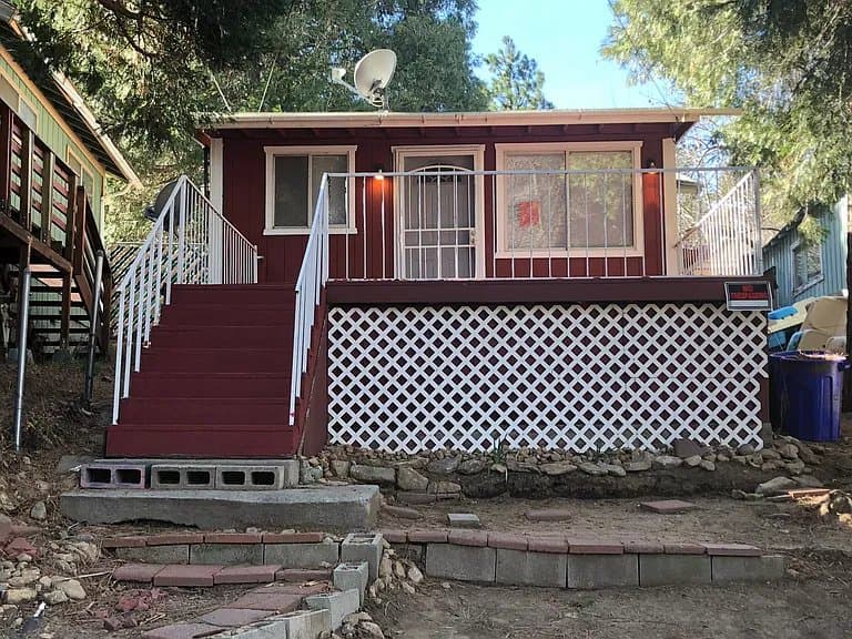 Crestline House: 280 Highway 138