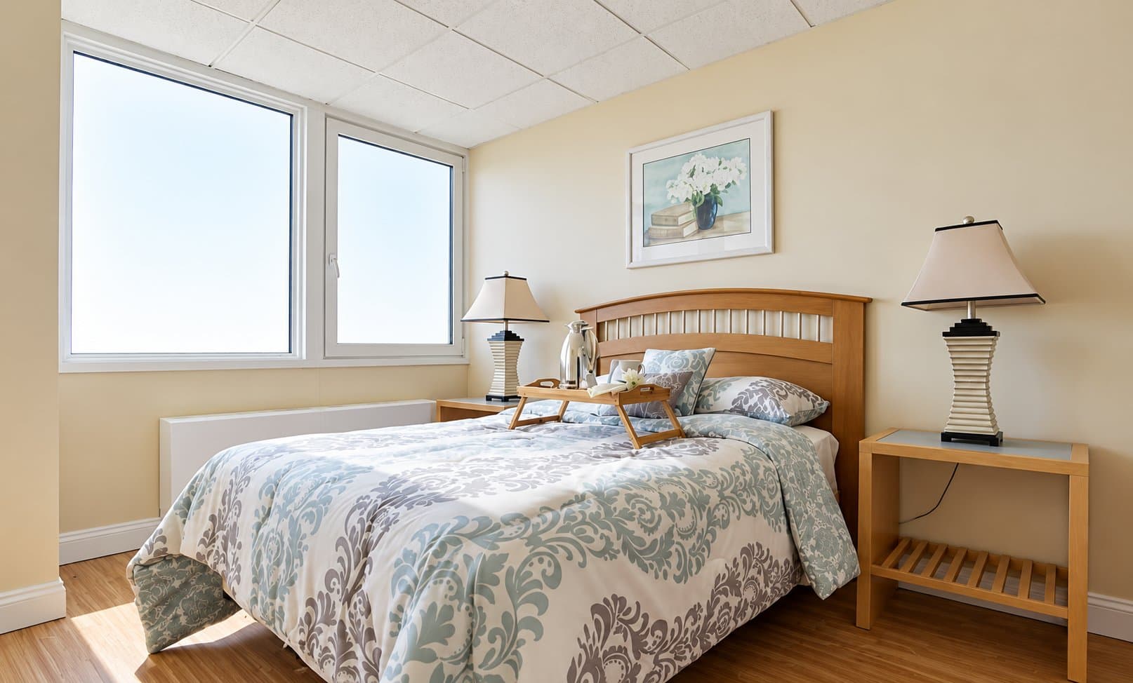Atlantic City Apartment: 101 Boardwalk Ave