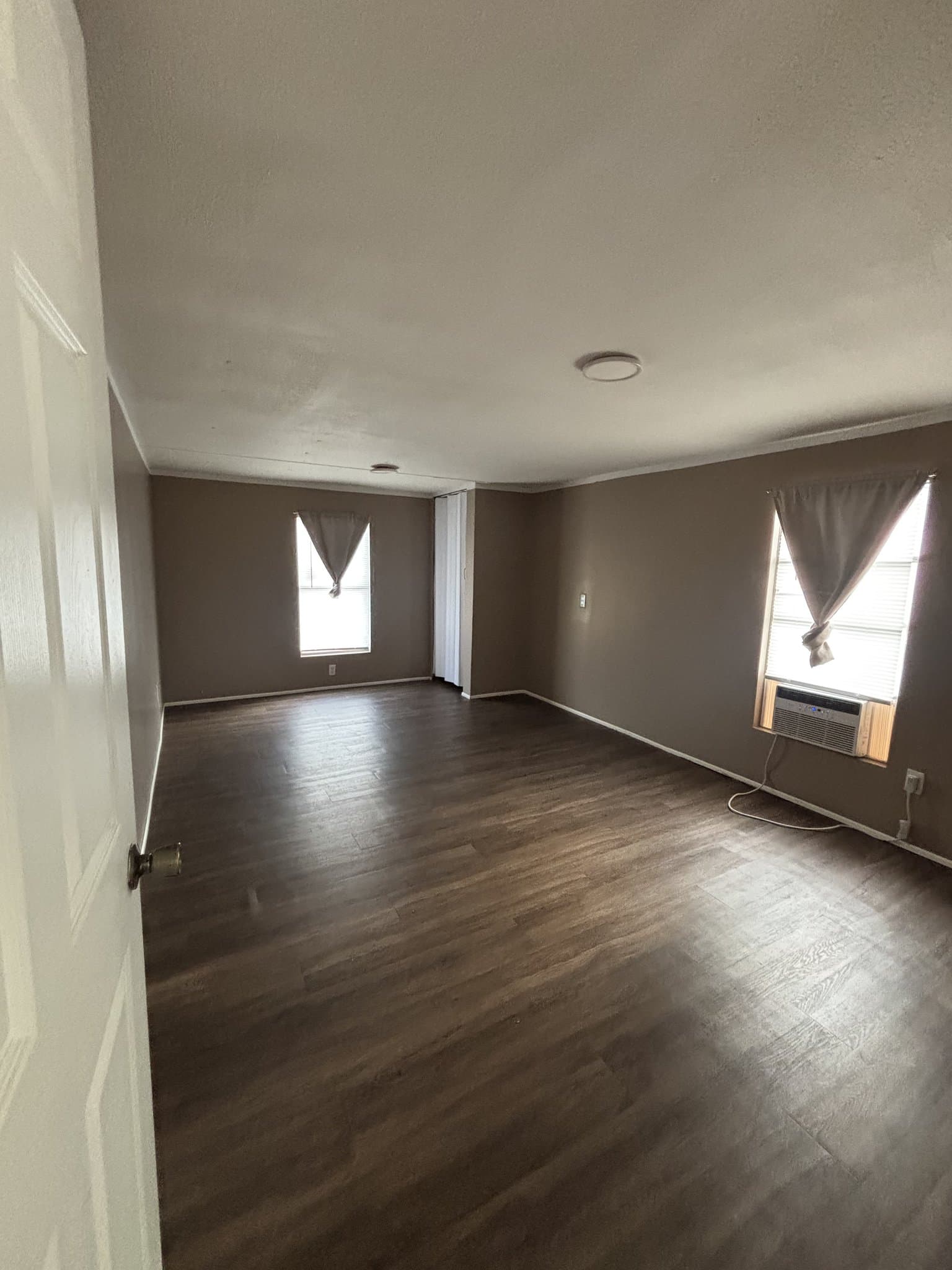 Mobile House: 3351 Denmark Rd