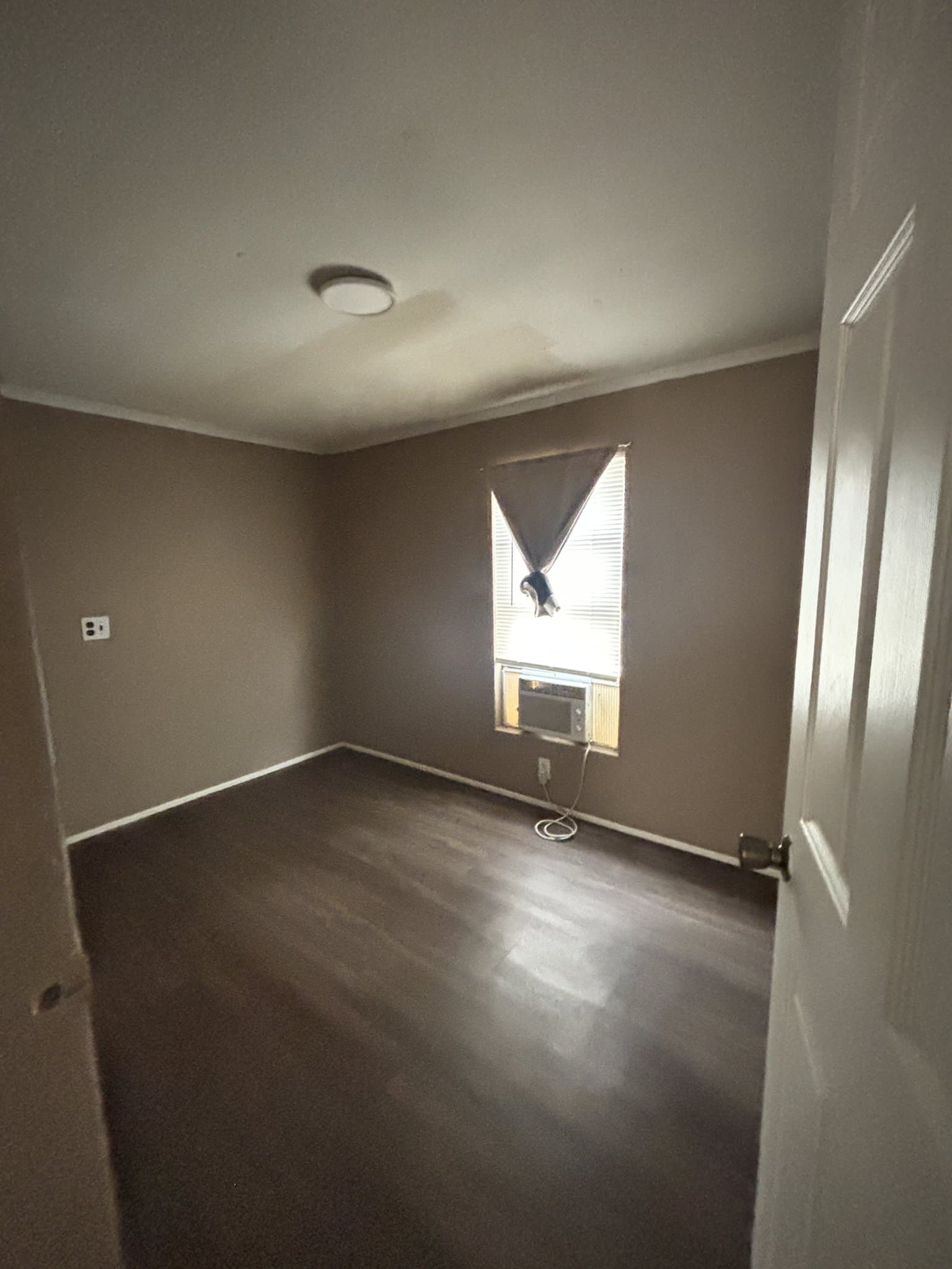 Mobile House: 3351 Denmark Rd