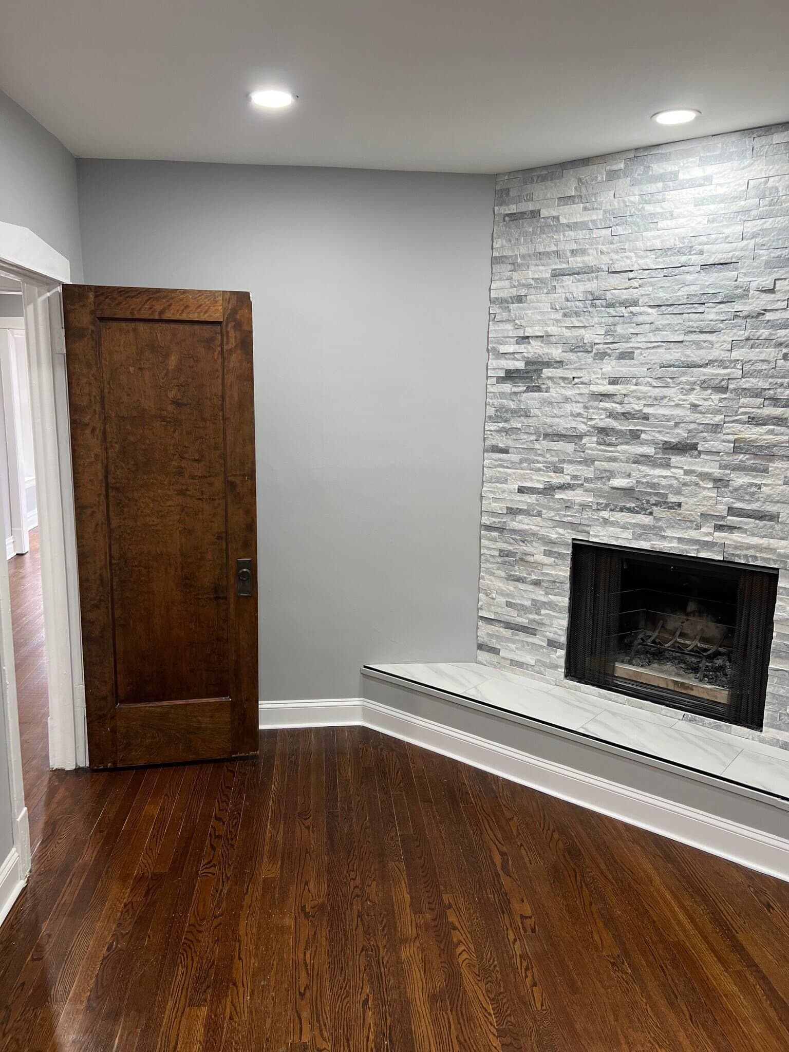 Chicago Condo: 1629 W Granville Ave