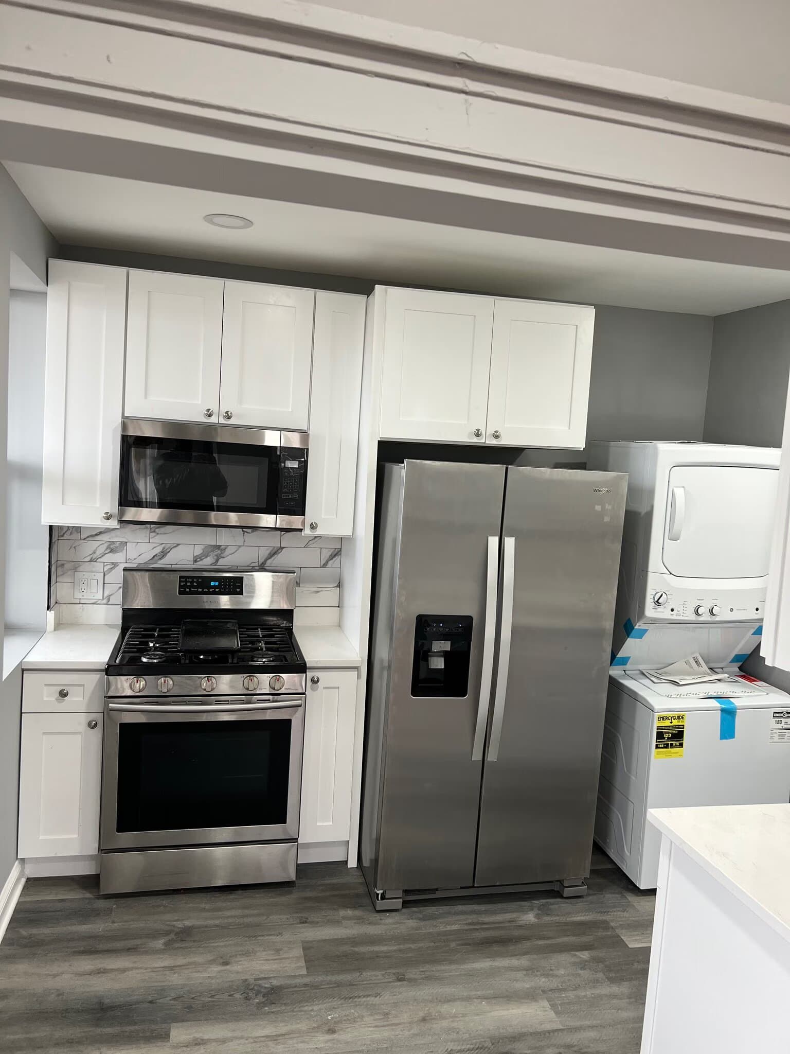 Chicago Condo: 1629 W Granville Ave