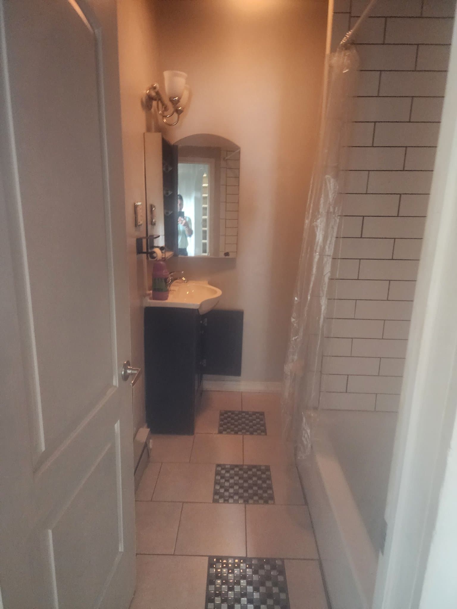 Easton Apartment: 124 N.13 th