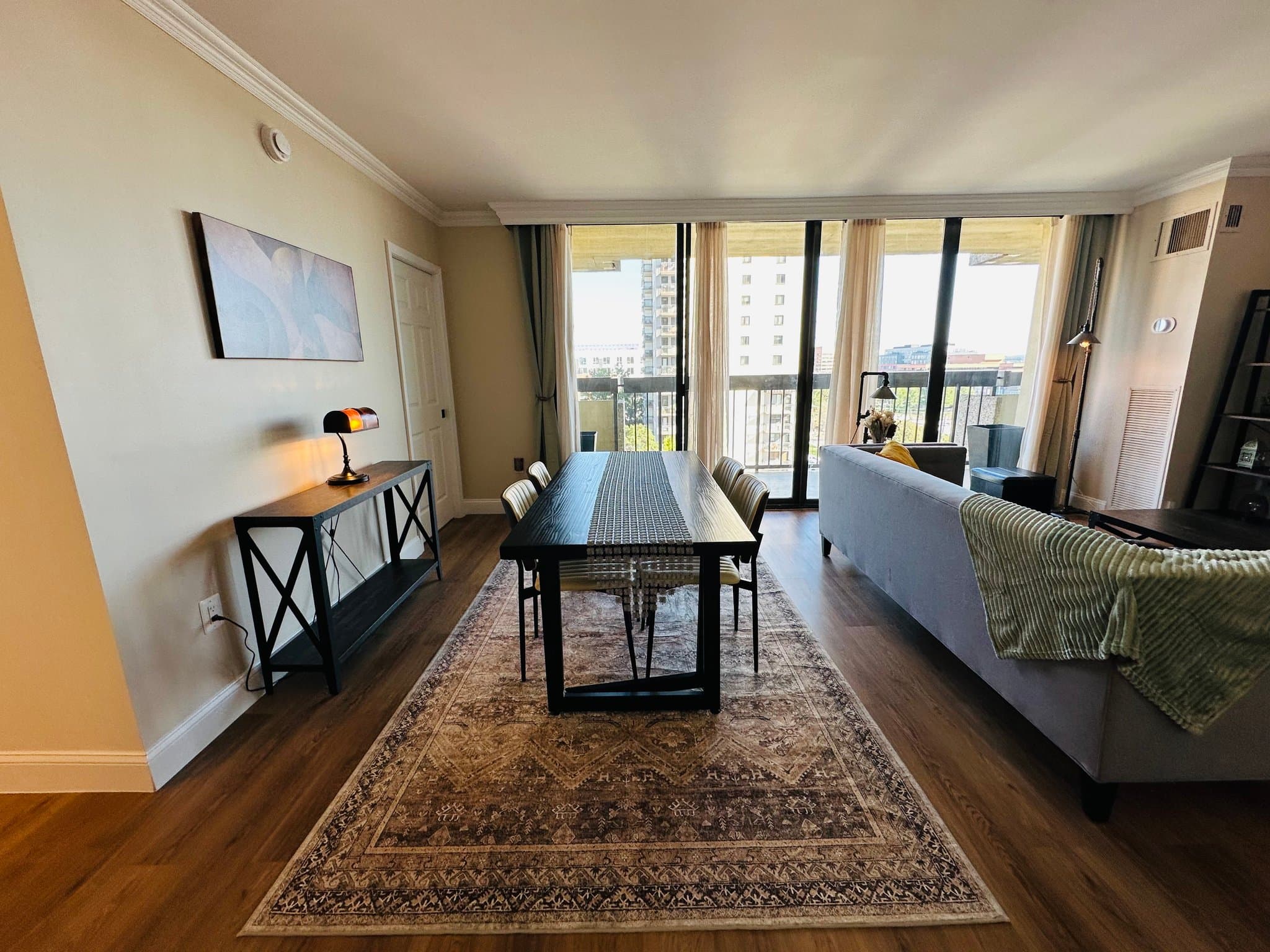 Alexandria Condo: 400 Madison Street