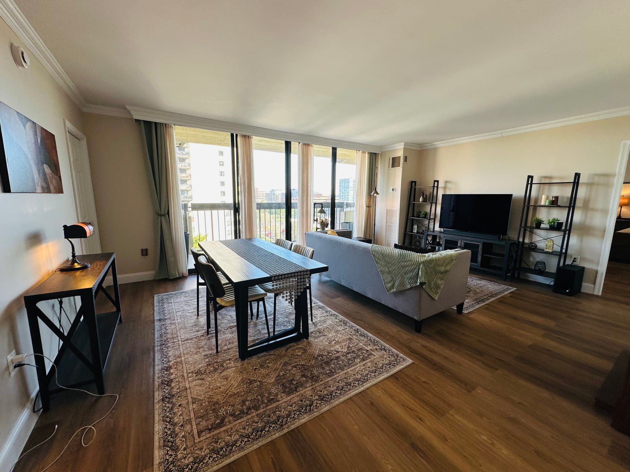 Alexandria Condo: 400 Madison Street