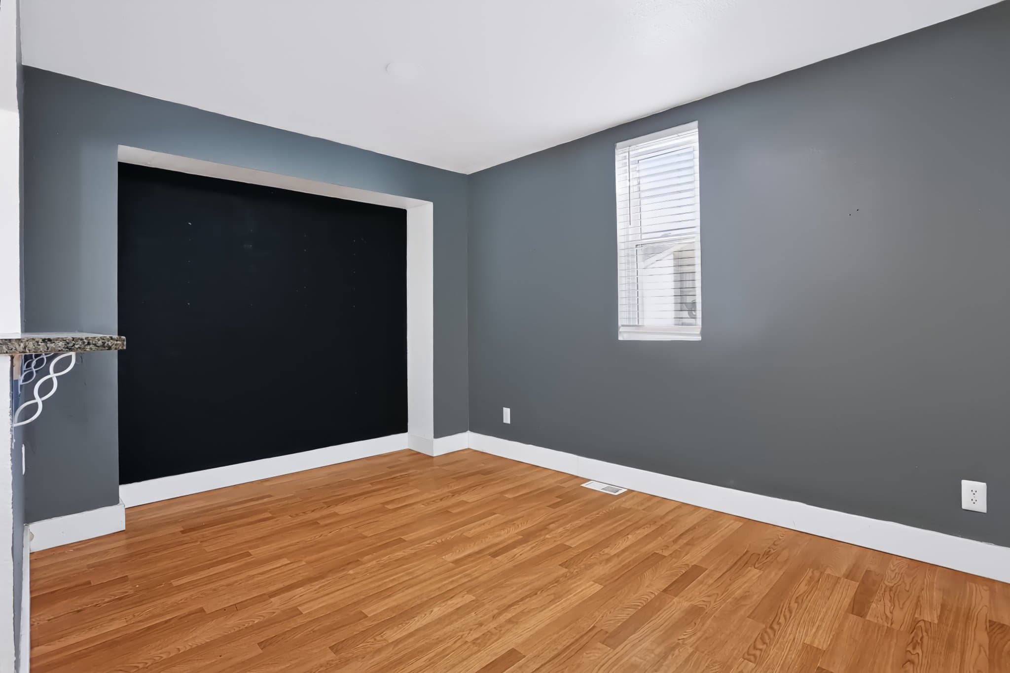 Denver House: 11780 Sherman St
