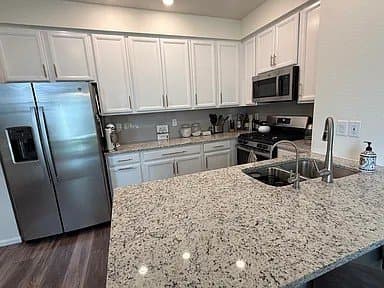 Fort Collins Townhome: 452 Vicot Way