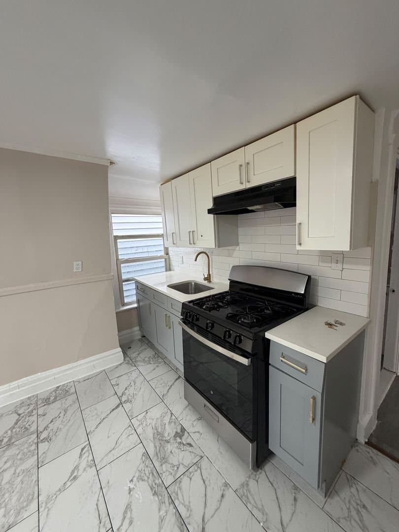 Irvington House: 390 Myrtle Ave