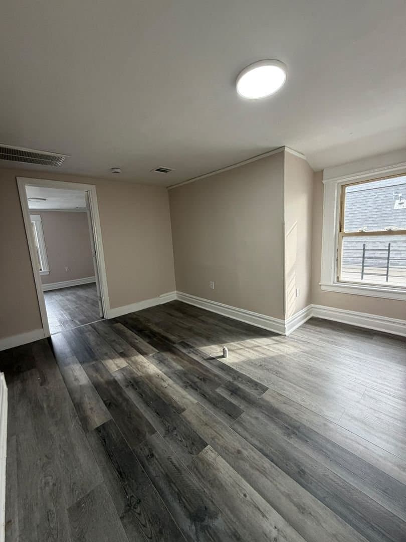 Irvington House: 390 Myrtle Ave