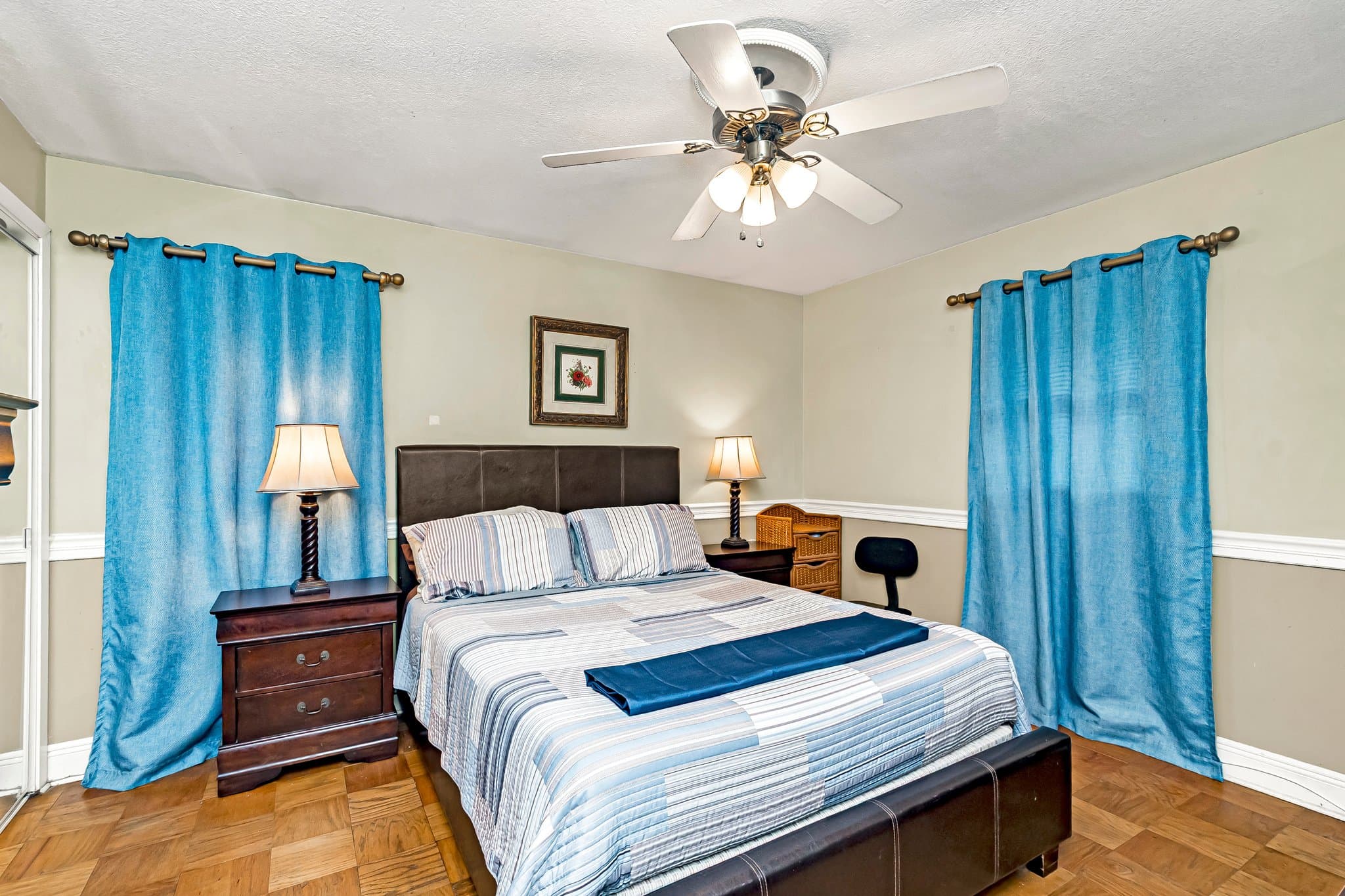 Baton Rouge House: 3235 Oakcrest Dr