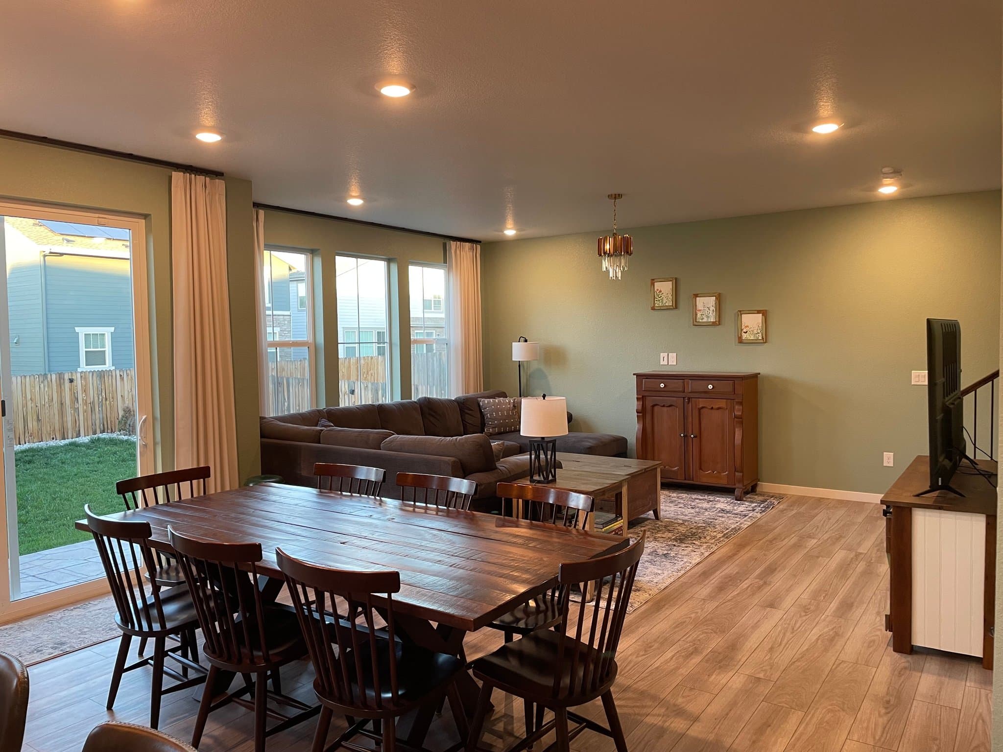 Aurora House: 24503 E Walsh Ave