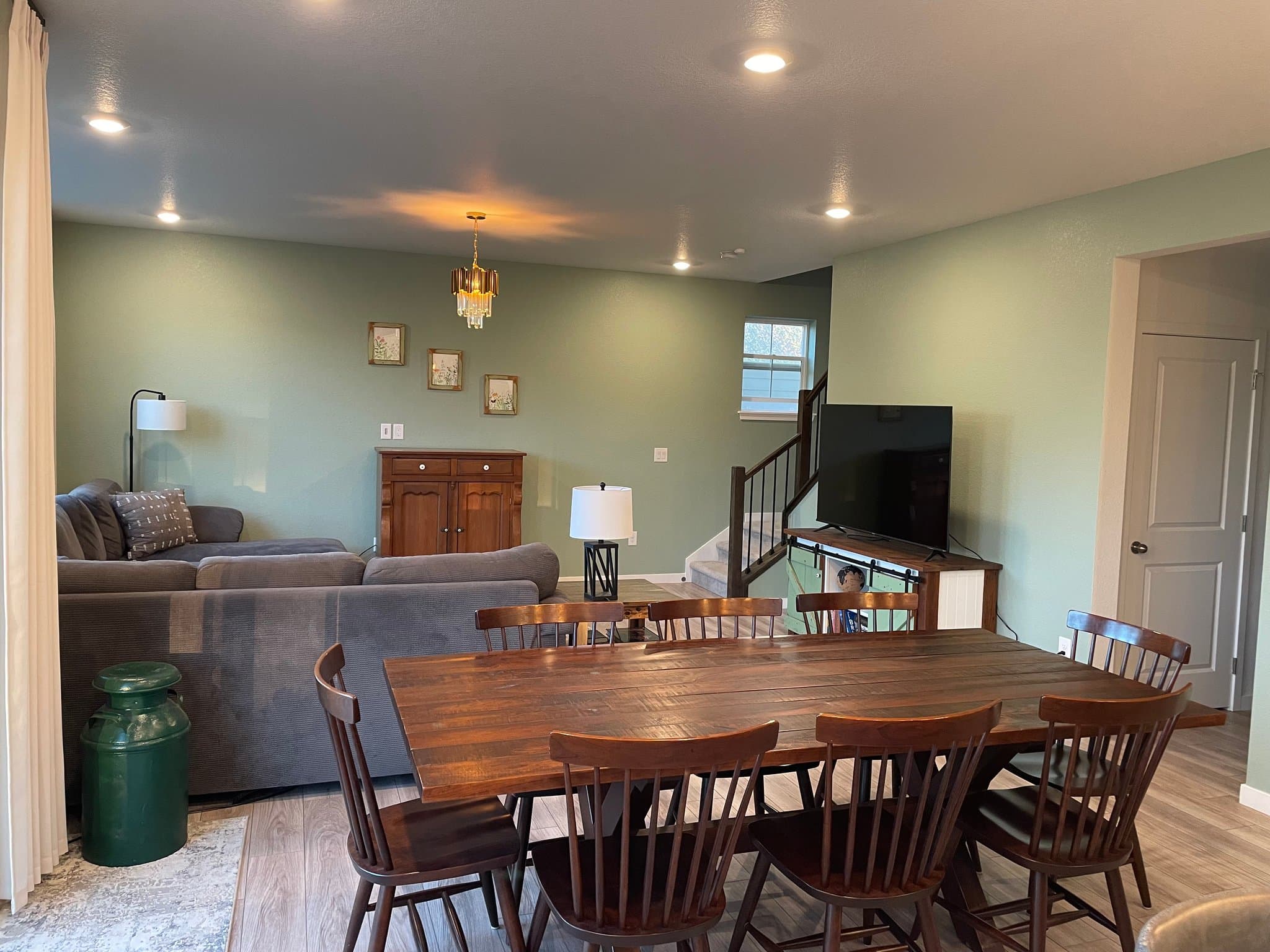 Aurora House: 24503 E Walsh Ave
