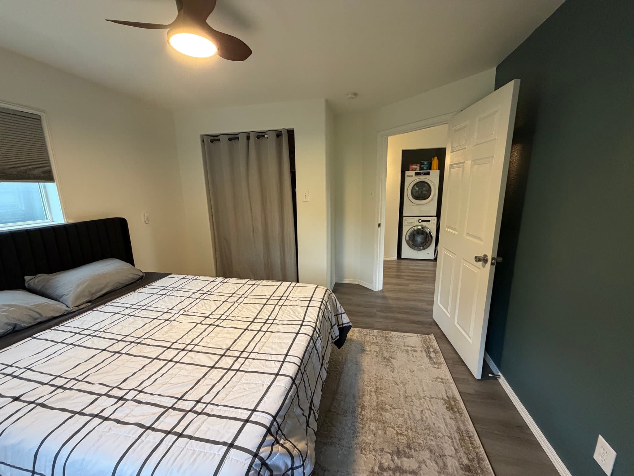 Anchorage House: 6301 Woodmont Dr