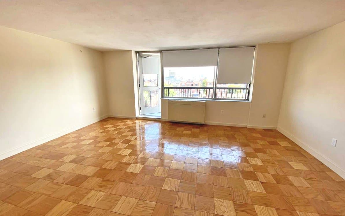 Brookline Apartment: 101 Monmouth St.