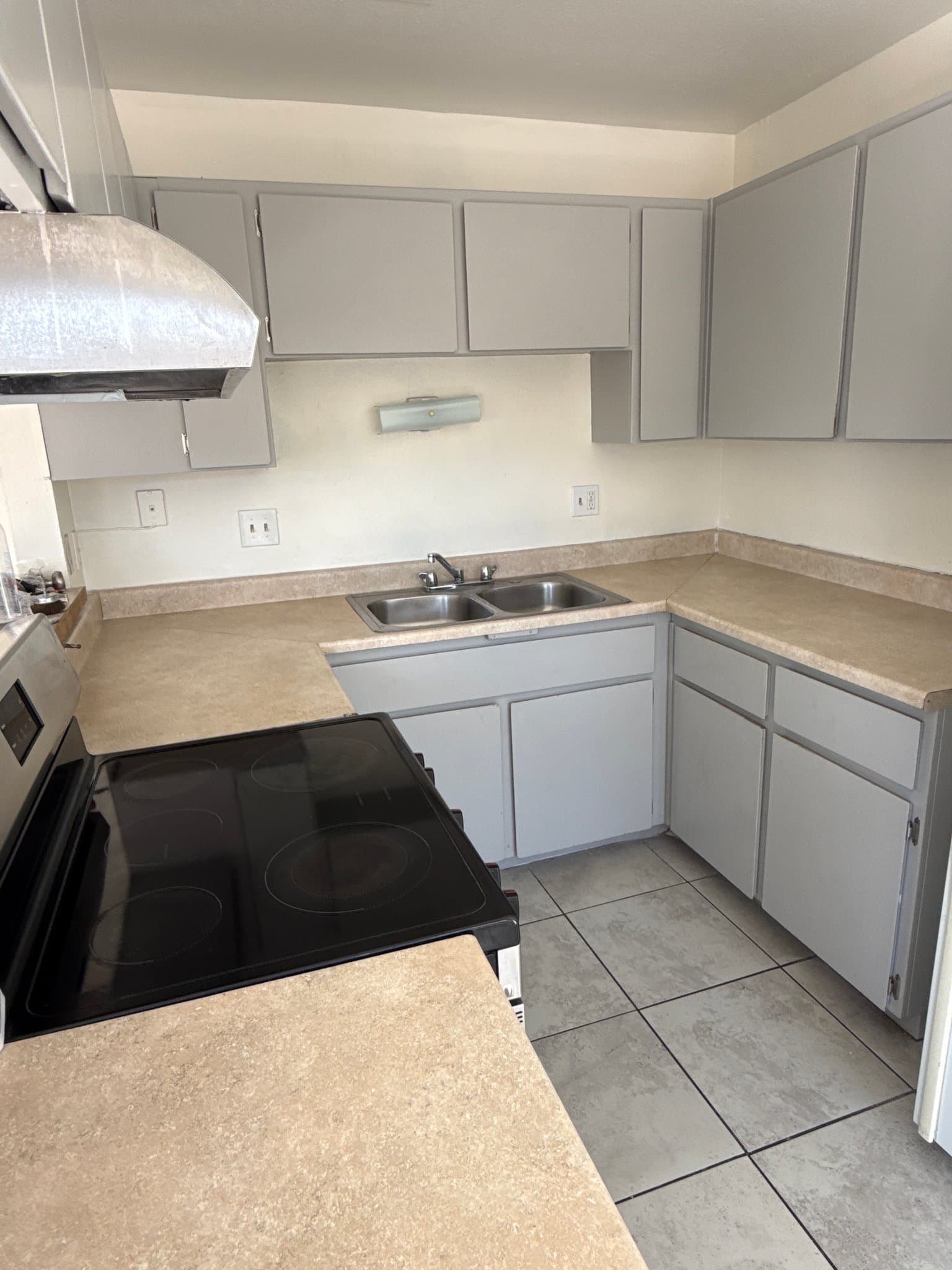 North Las Vegas Multiplex: 2027 Bassler St