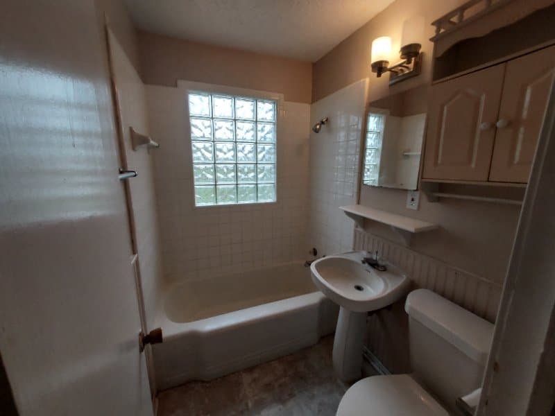 Lawton House: 1806 NW Williams Avenue