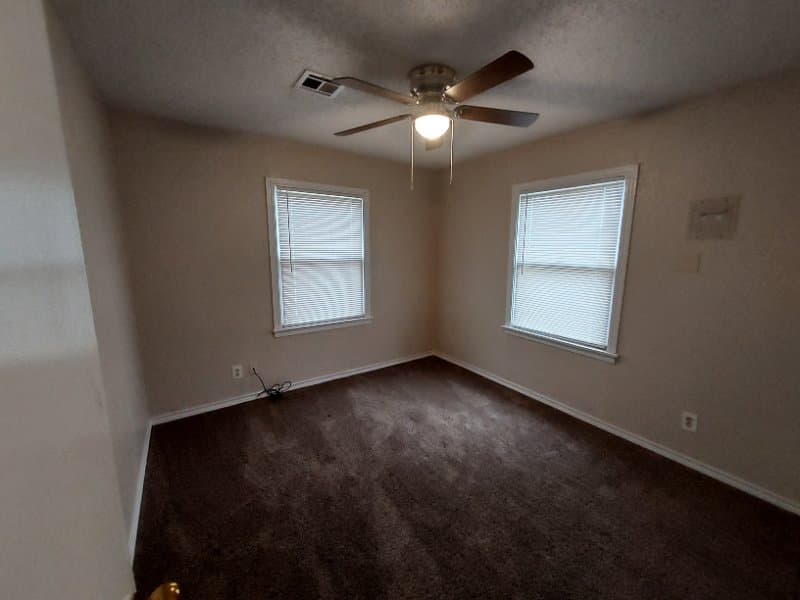 Lawton House: 1806 NW Williams Avenue