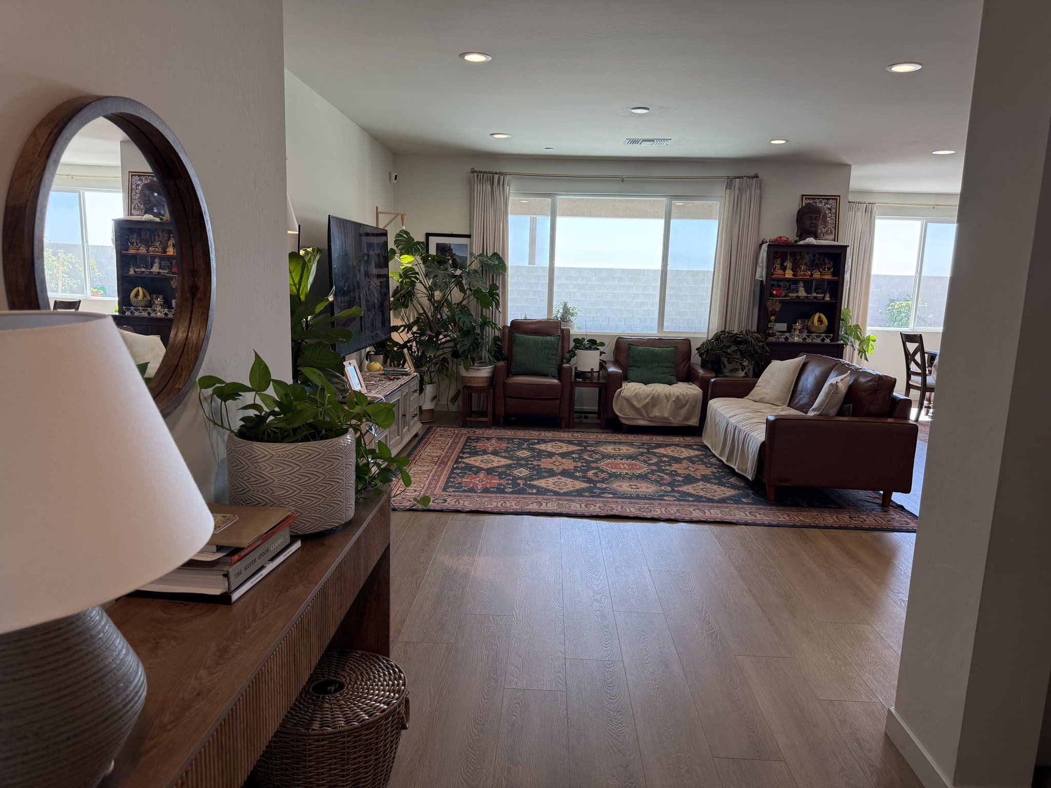 Bakersfield House: 12701 Petaluma Ct