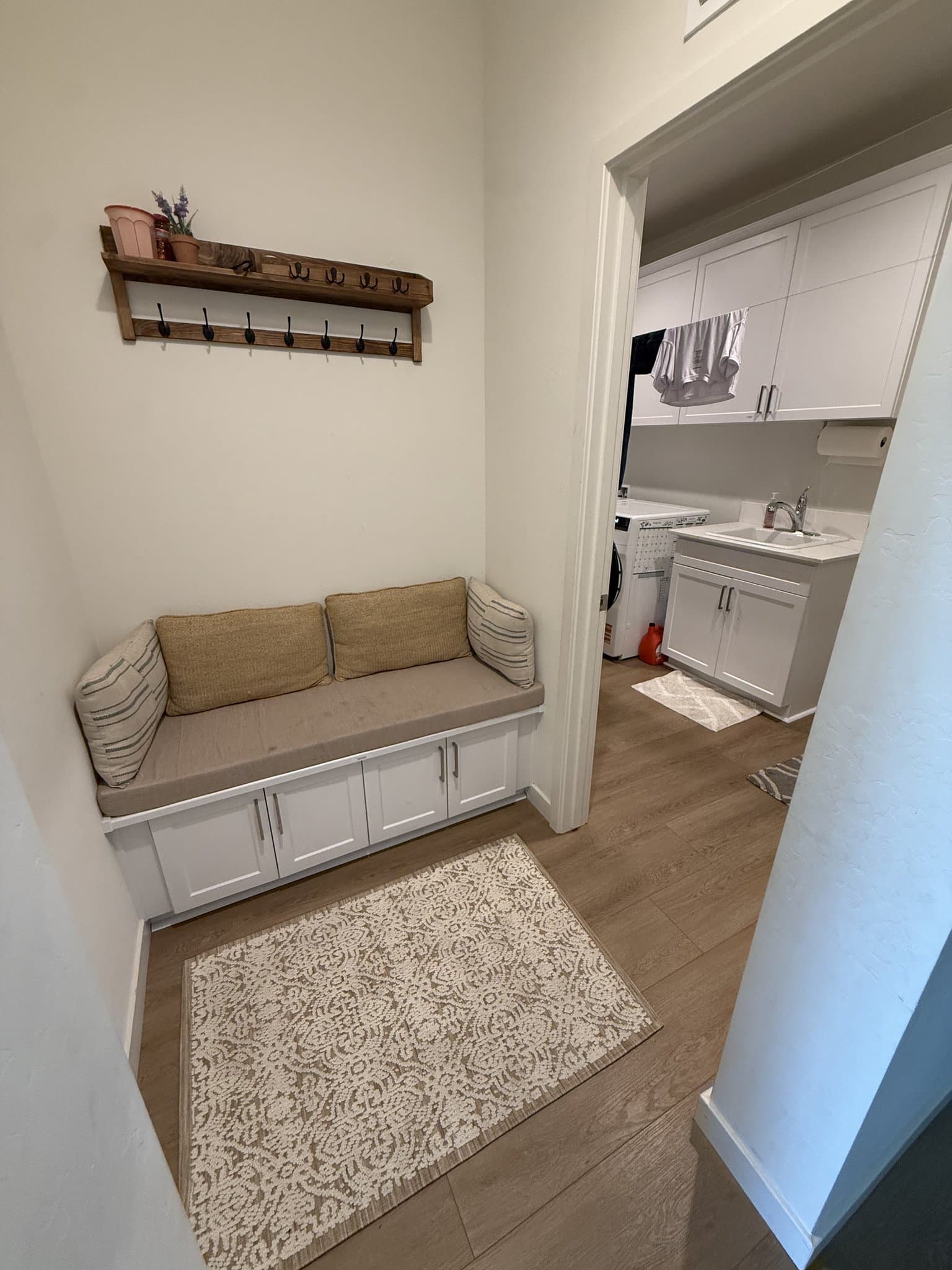 Bakersfield House: 12701 Petaluma Ct