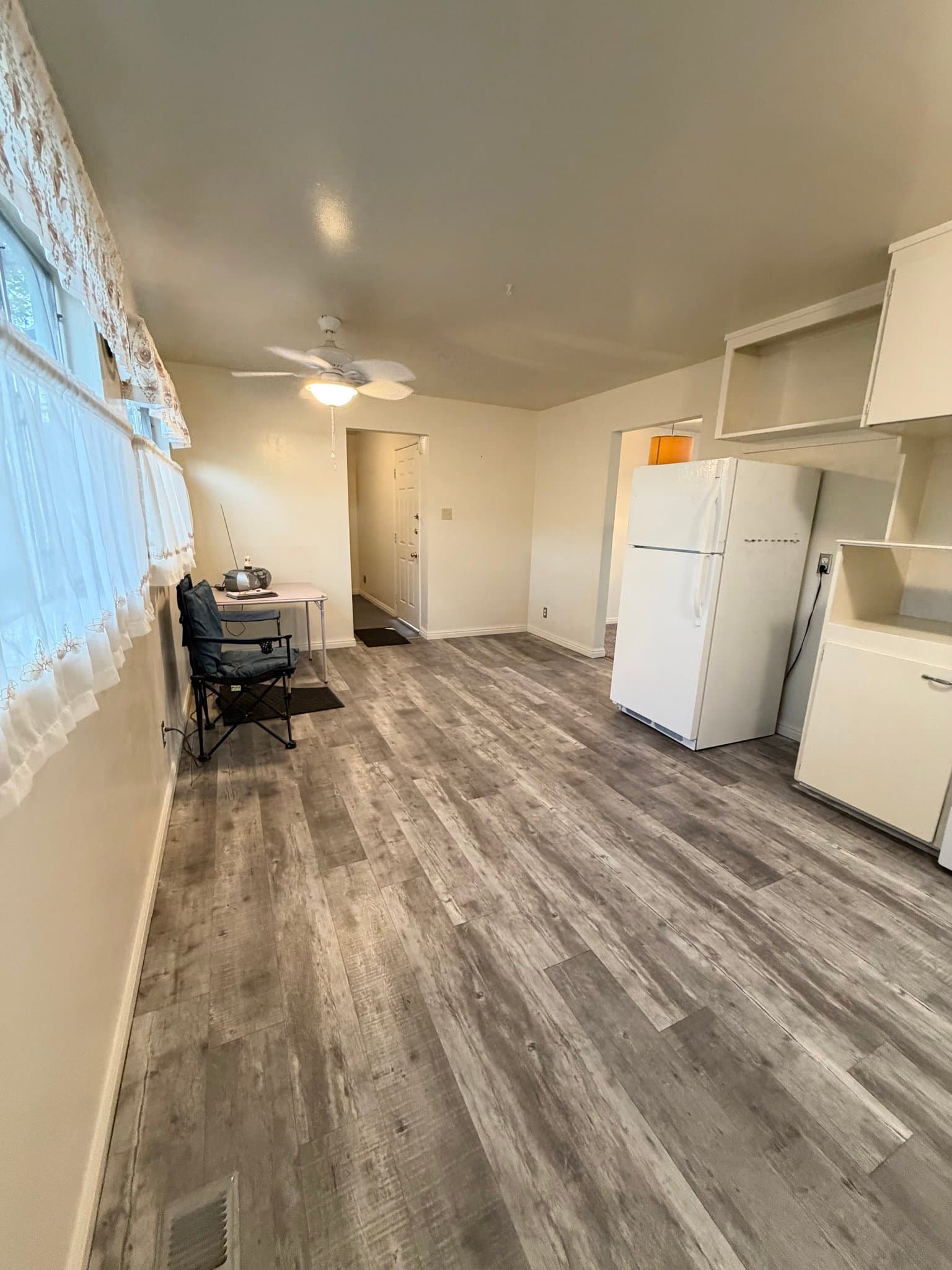 Salt Lake City House: 5015 W Hoopes St