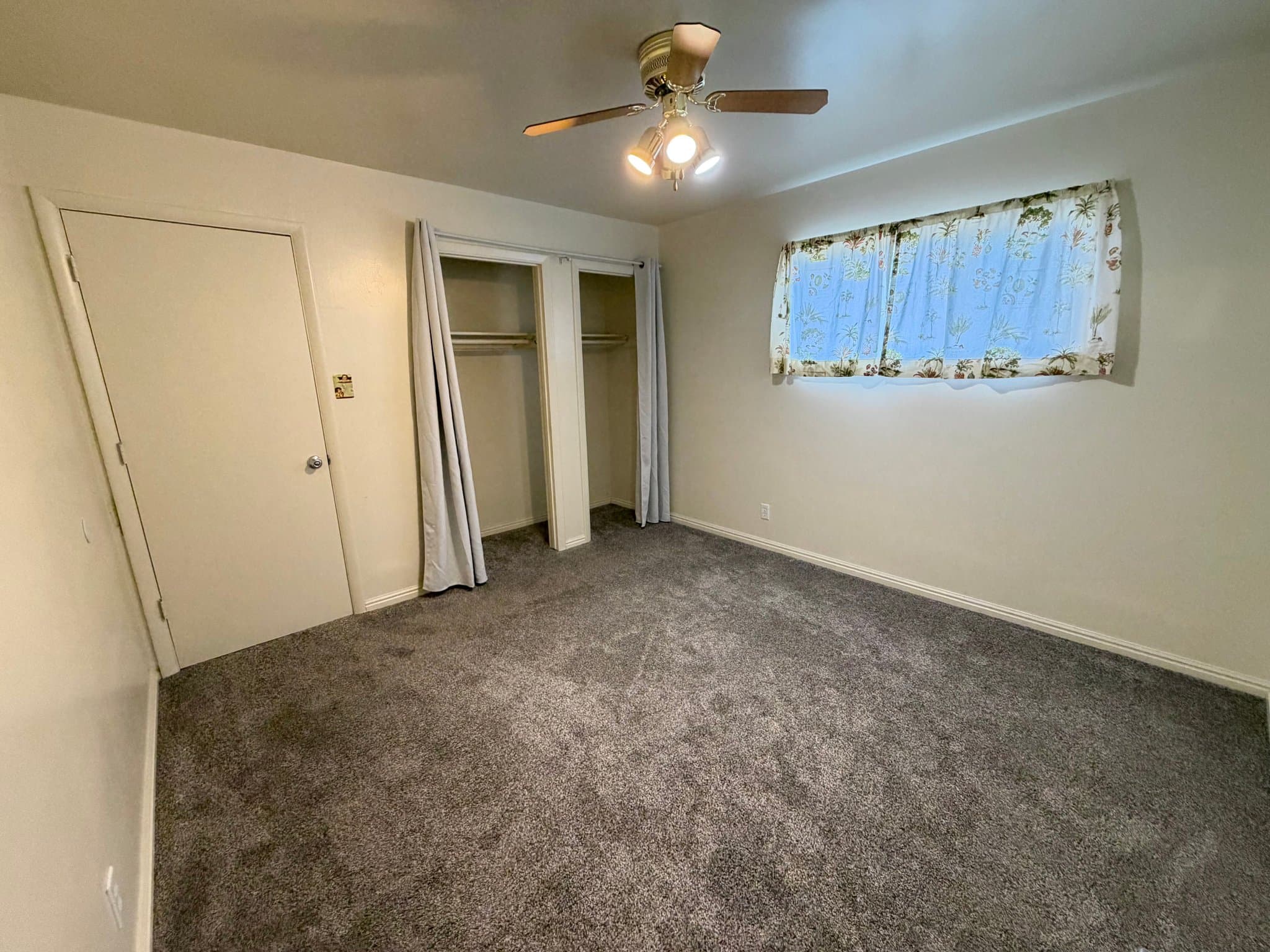 Salt Lake City House: 5015 W Hoopes St