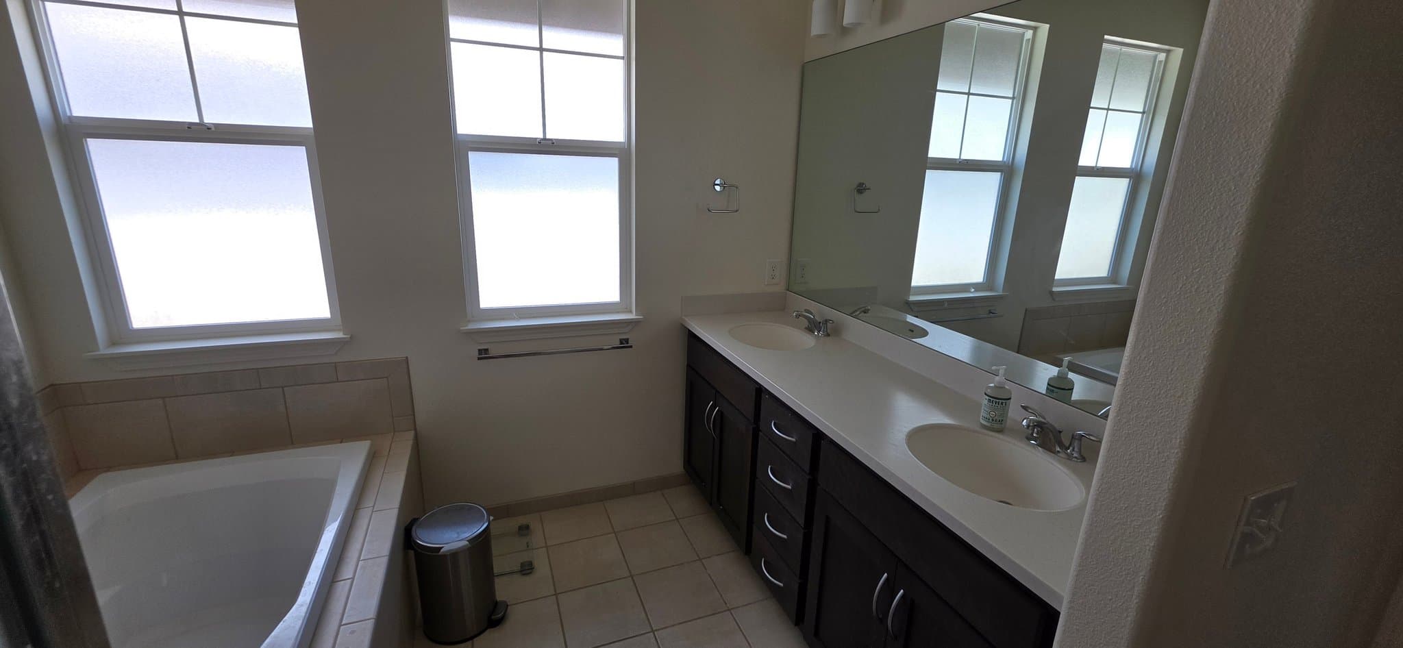Wailuku House: 371 Puaehu St.
