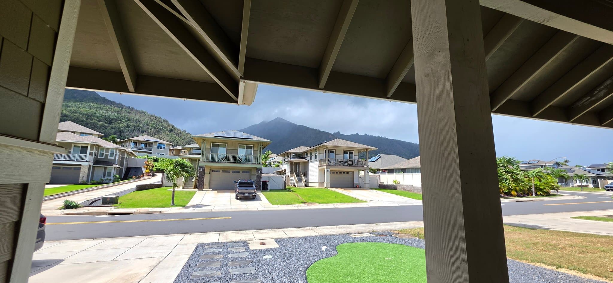 Wailuku House: 371 Puaehu St.