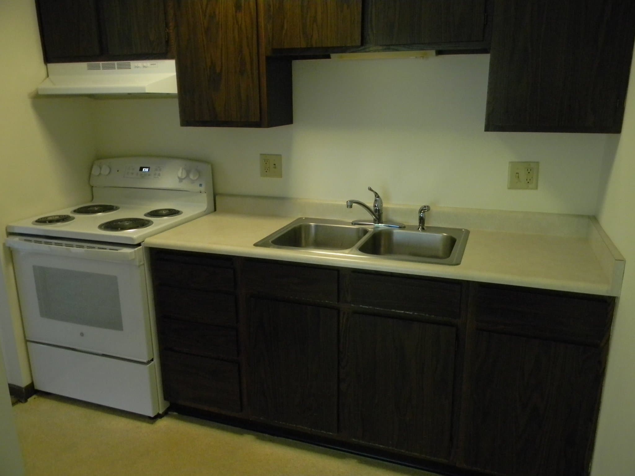 Harvard Apartment: 1000 West Roosevelt