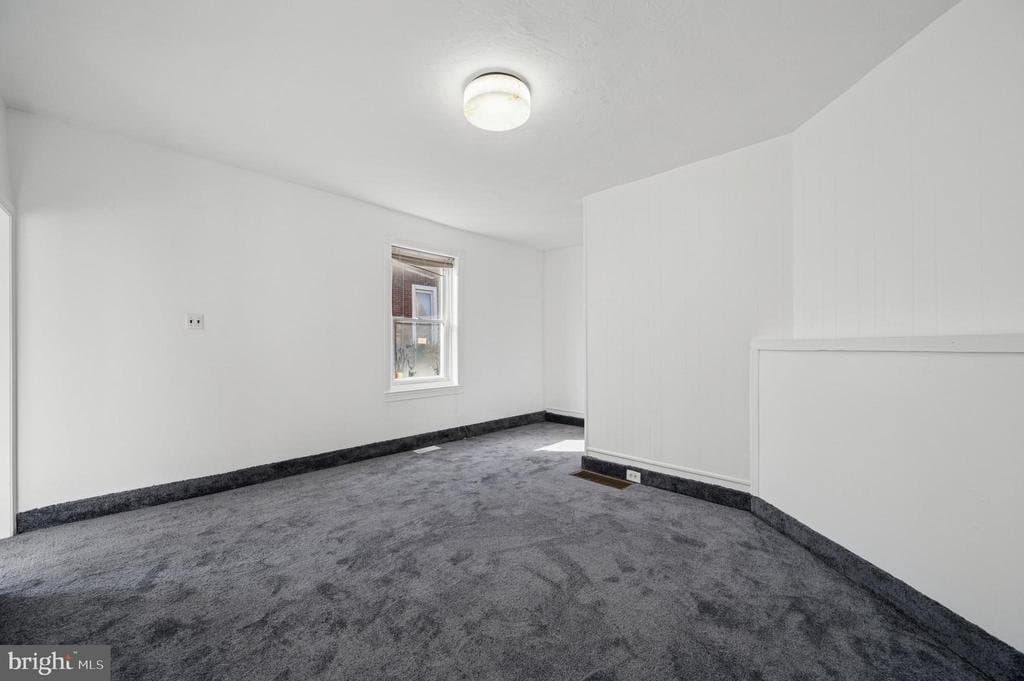 Darby House: 103 Chestnut St.