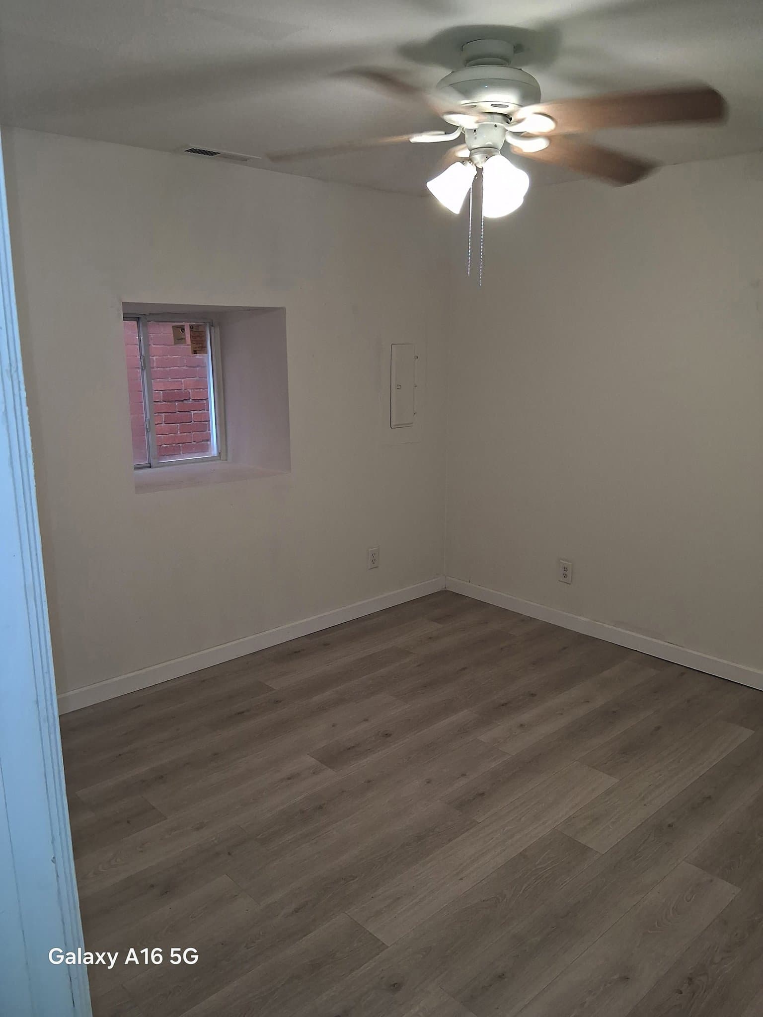Huntington Condo: 2450 9th Ave