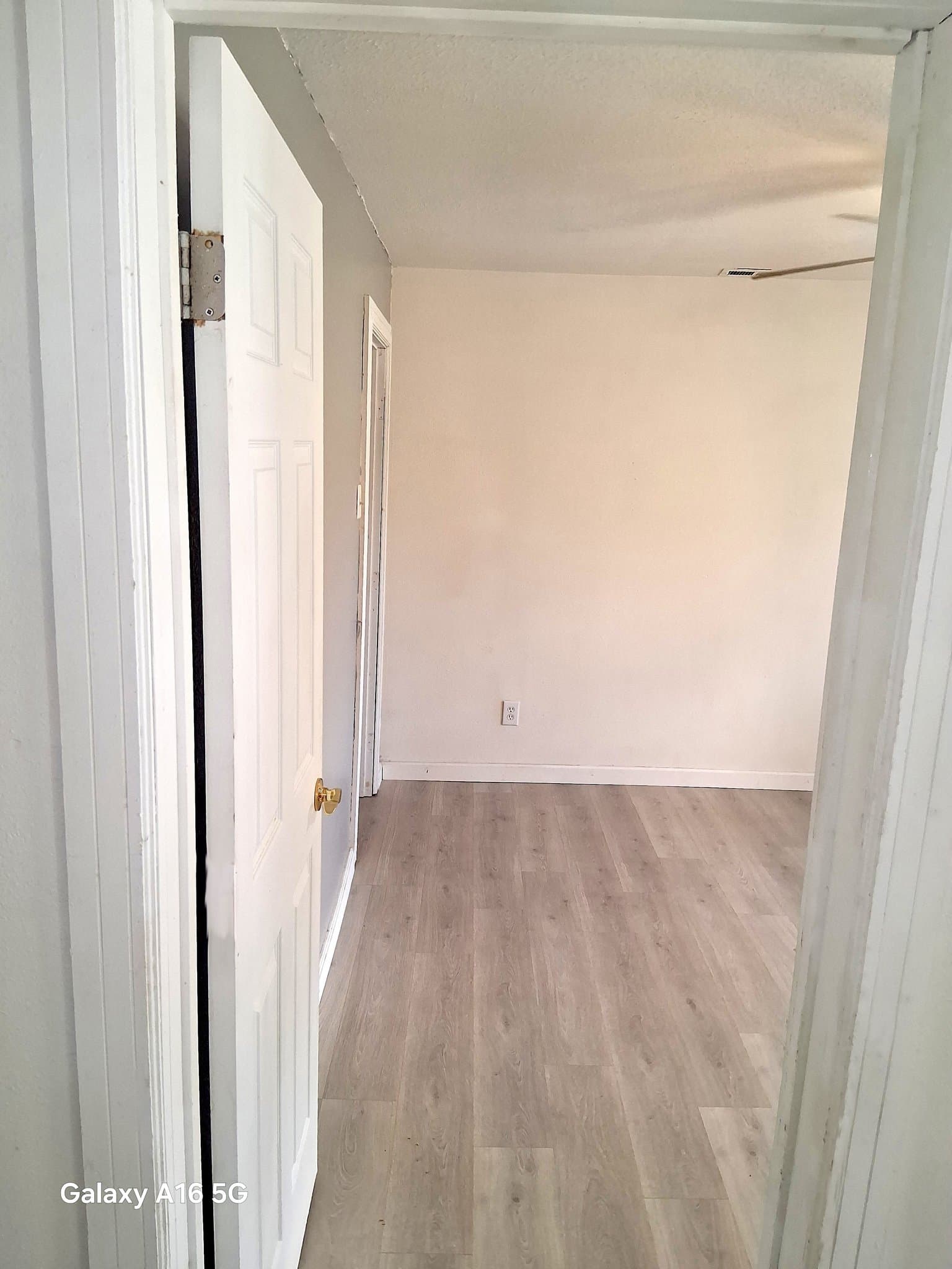 Huntington Condo: 2450 9th Ave