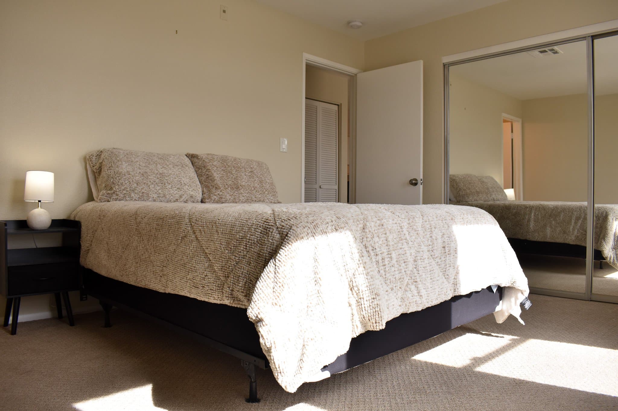 Laughlin Condo: 2056 Mesquite Ln