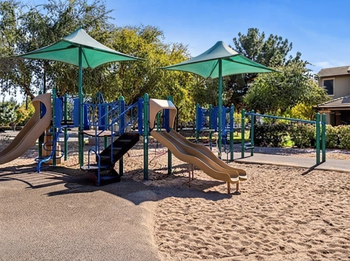 Gilbert Townhome: 3615 E Horace Dr