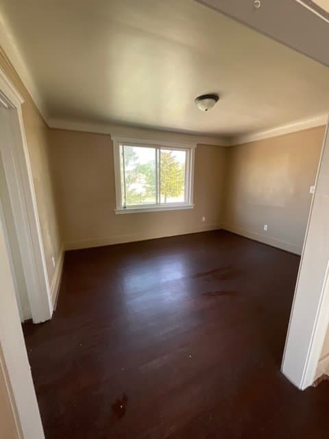Detroit Condo: 8457 Cahalan
