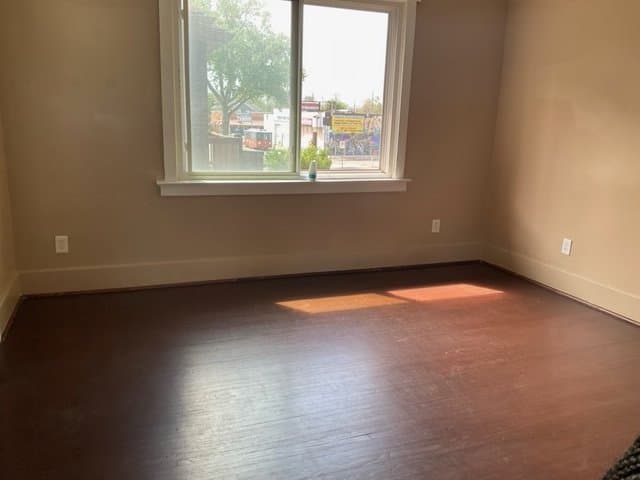 Detroit Condo: 8457 Cahalan