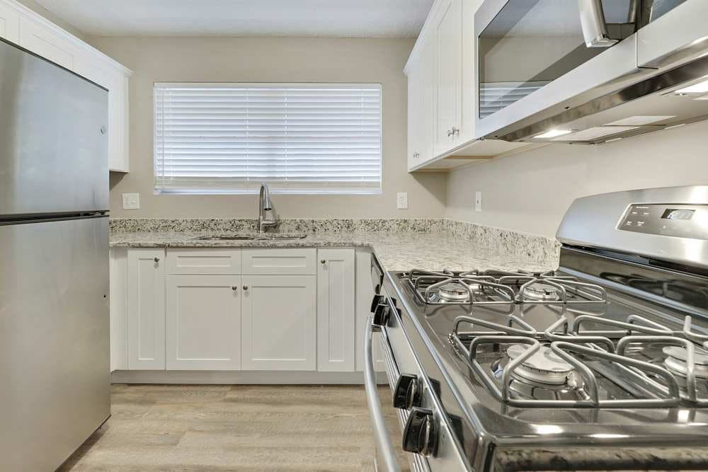 Atlanta House: 627 Waynes Ct Se