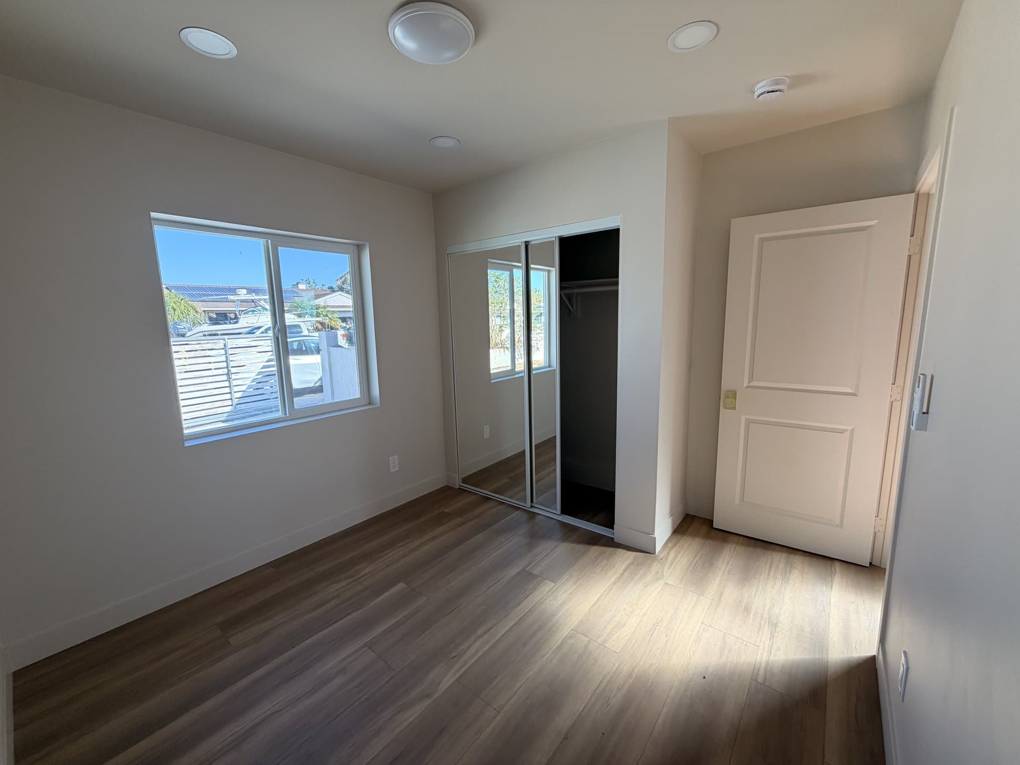 san diego House: 1198 danober dr