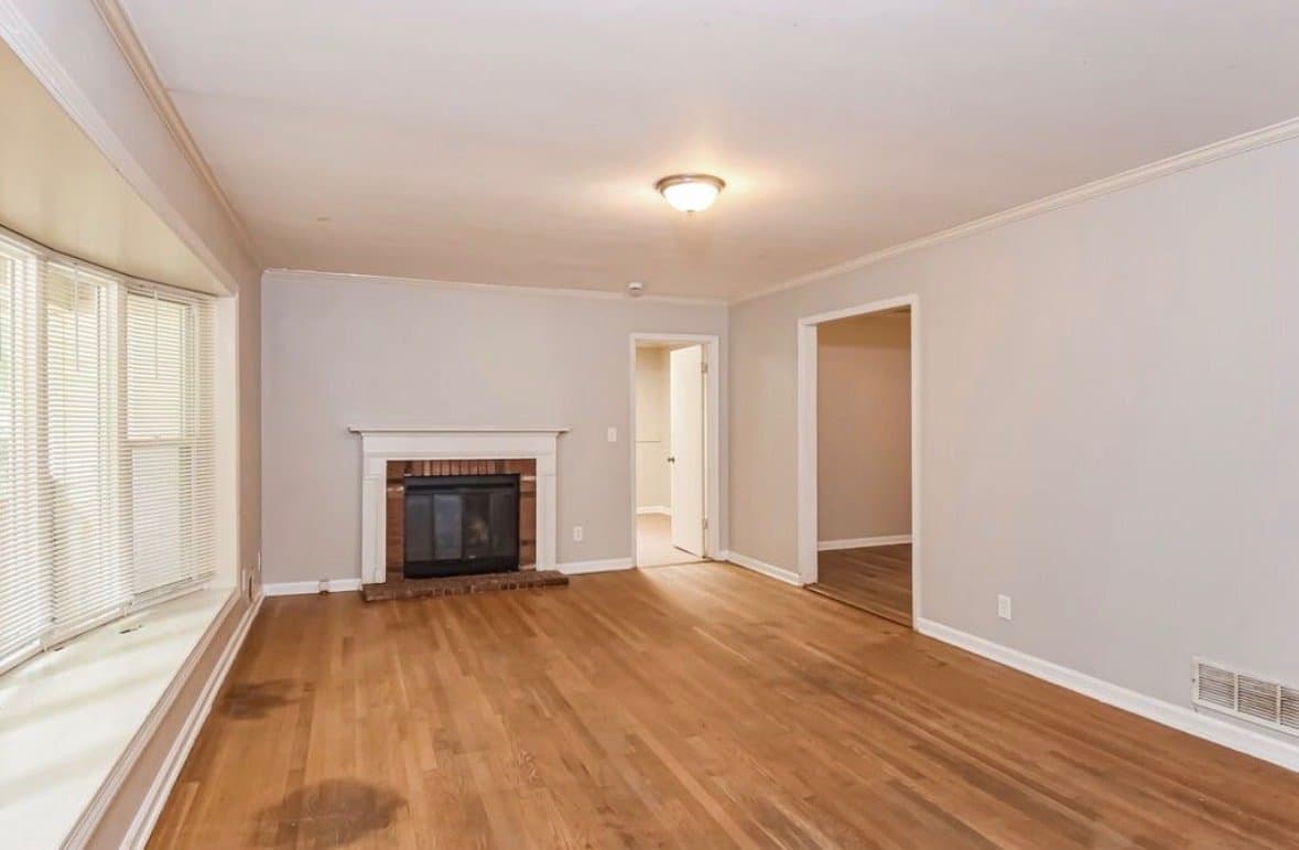 Douglasville House: 4630 Cresant Ln