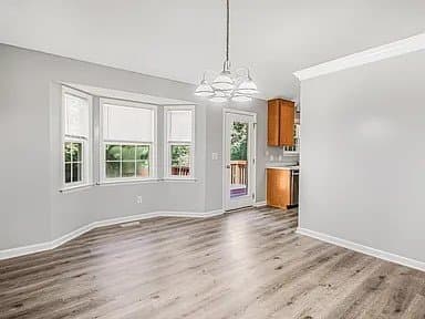 Clayton House: 129 Nelson Ct