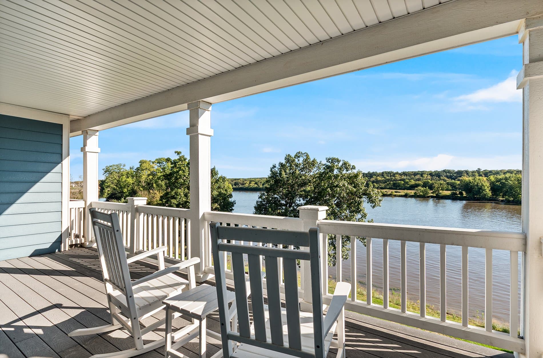 Ottawa Townhome: 5 River Row