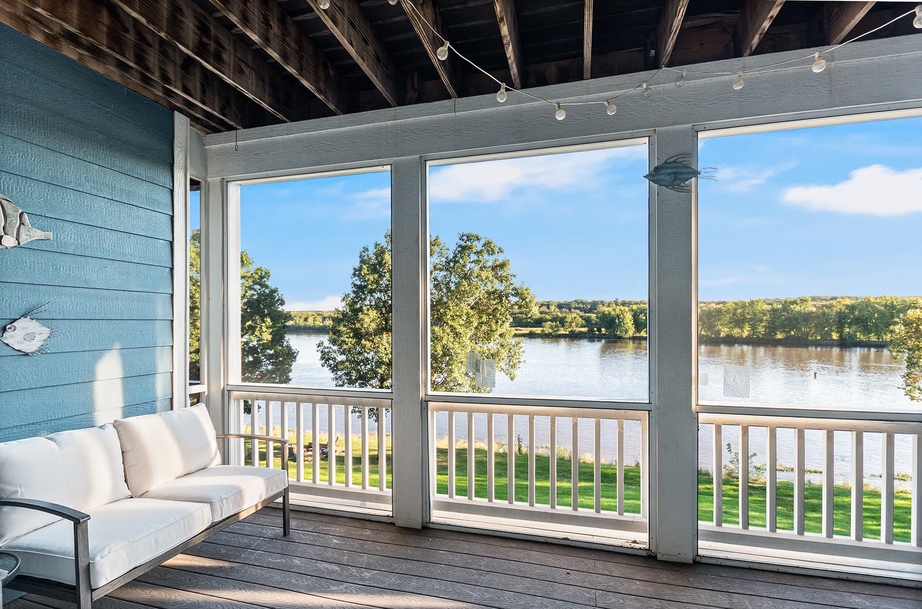 Ottawa Townhome: 5 River Row