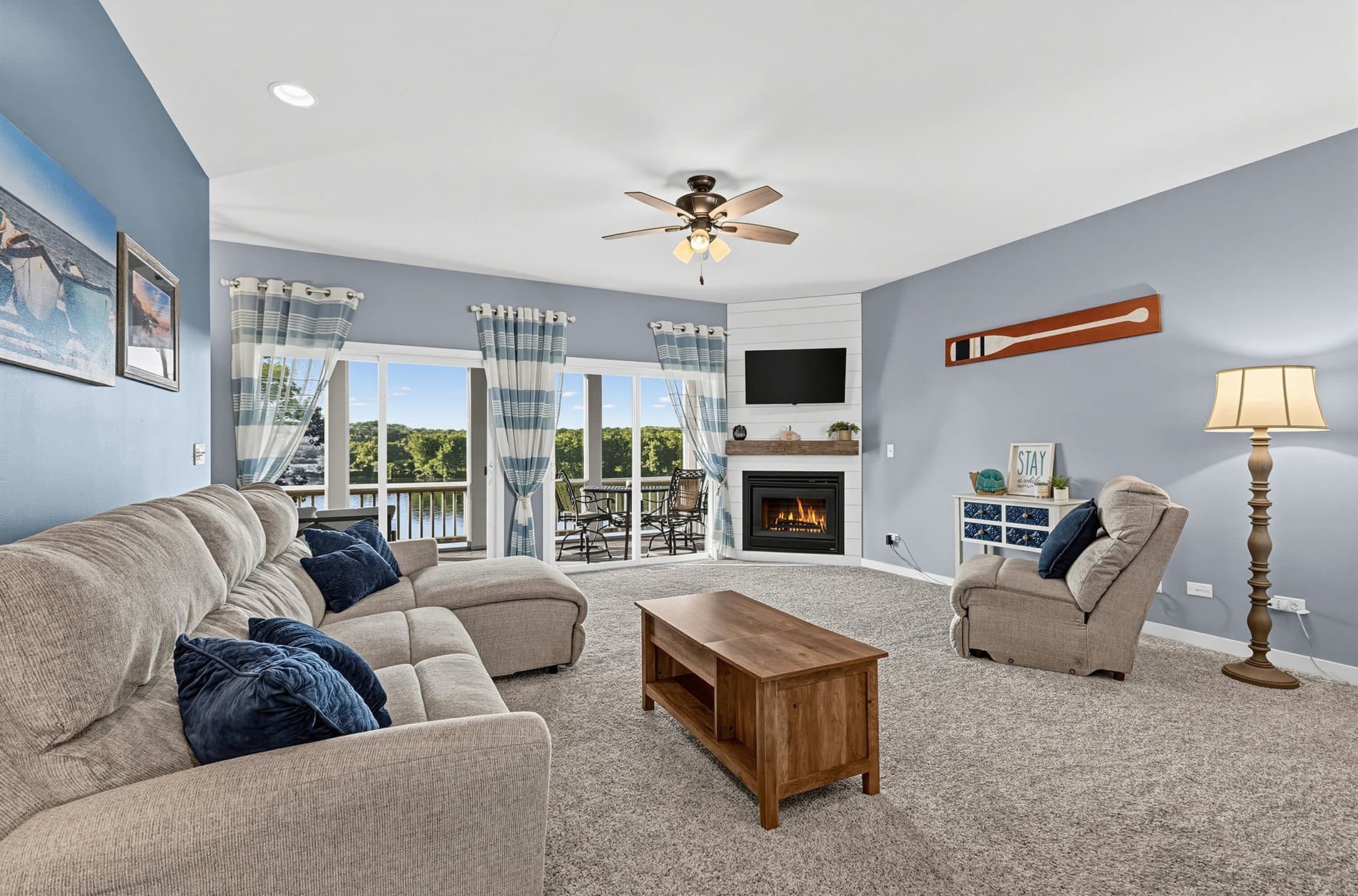 Ottawa Townhome: 5 River Row