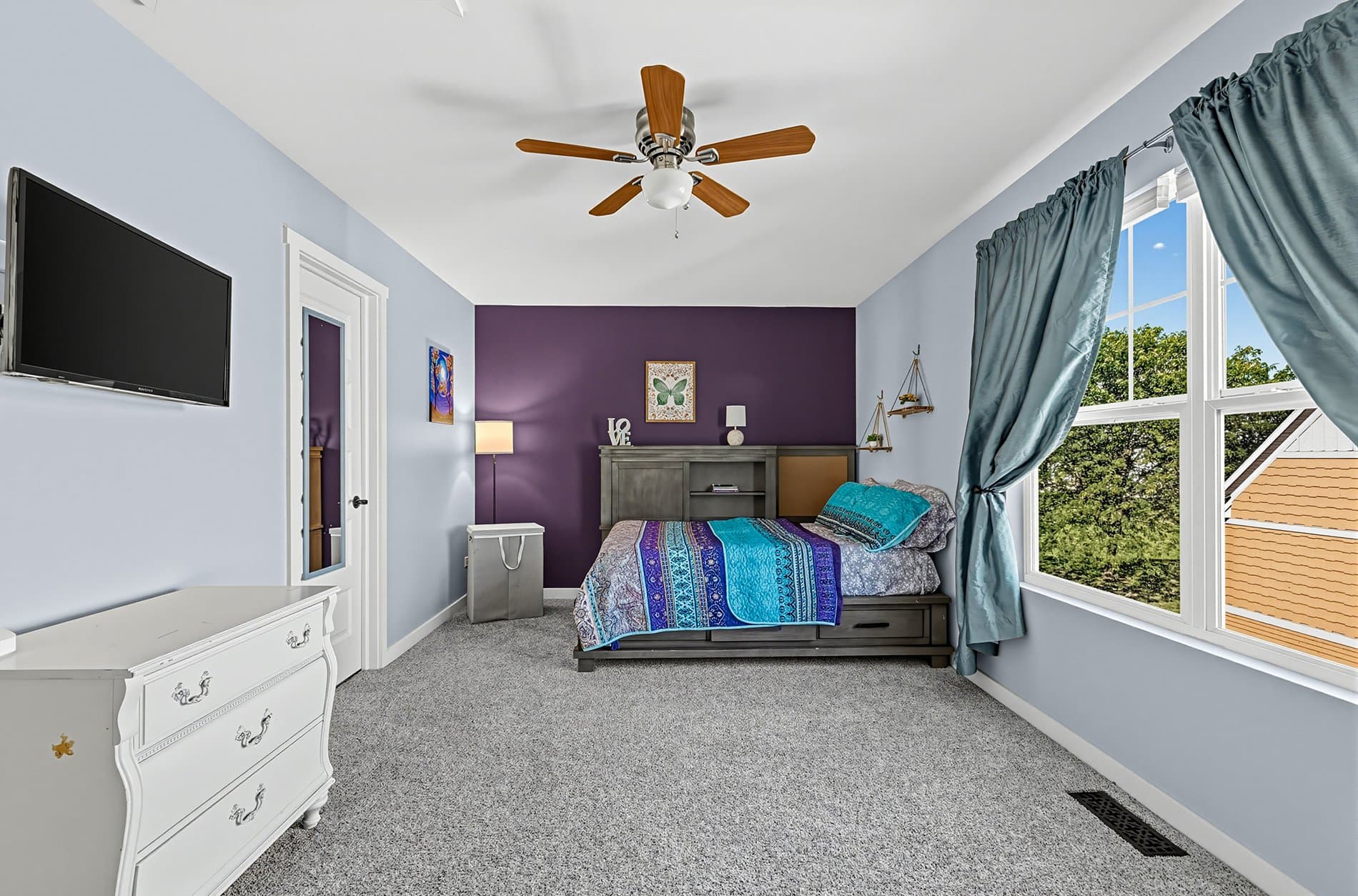 Ottawa Townhome: 5 River Row