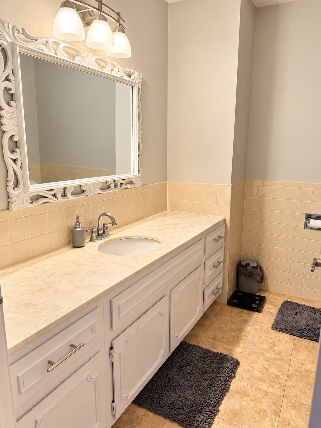 Indianapolis Single Room: 6427 Park Central Drive W